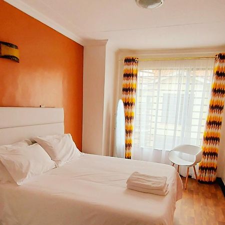 Pleasant Nest Homestay Near Jkia Airport And Sgr Station Nairobi Kültér fotó