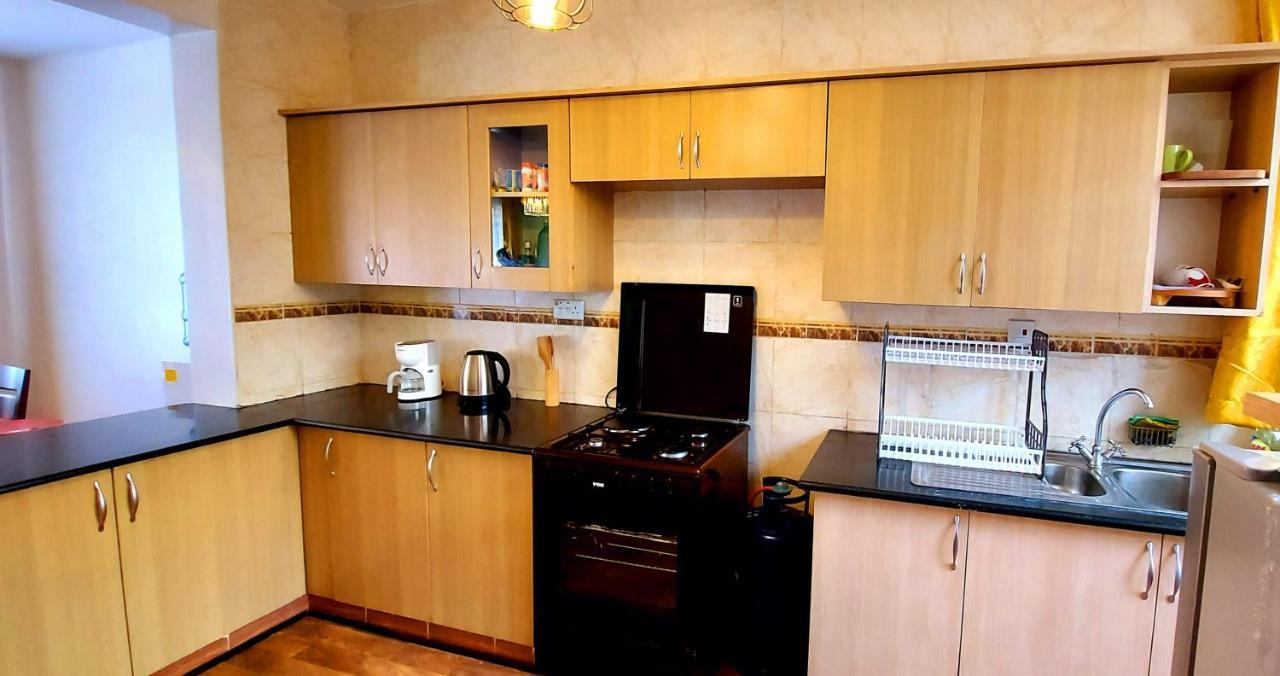 Pleasant Nest Homestay Near Jkia Airport And Sgr Station Nairobi Kültér fotó